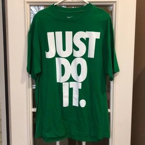 Nike Just Do It T-Shirt.